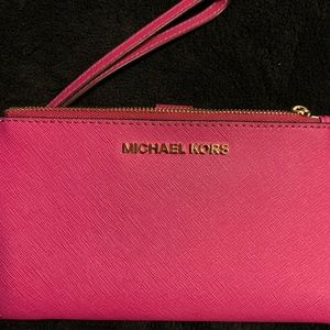Michael Kors double zipper wristlet